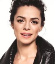 Özge Özpirinçci
