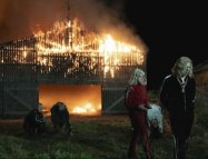 28 Yıl Sonra Kemik Tapınağı İzle