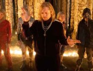 28 Yıl Sonra Kemik Tapınağı İzle