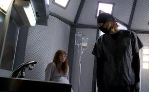 Fringe 3. Sezon 18. Bölüm